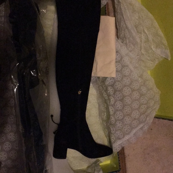 laila tory burch boot